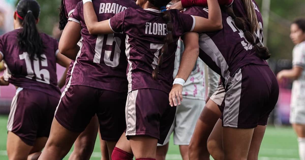 La final de fútbol femenino de los Juegos Suramericanos terminó con una batalla campal entre Chile y Venezuela