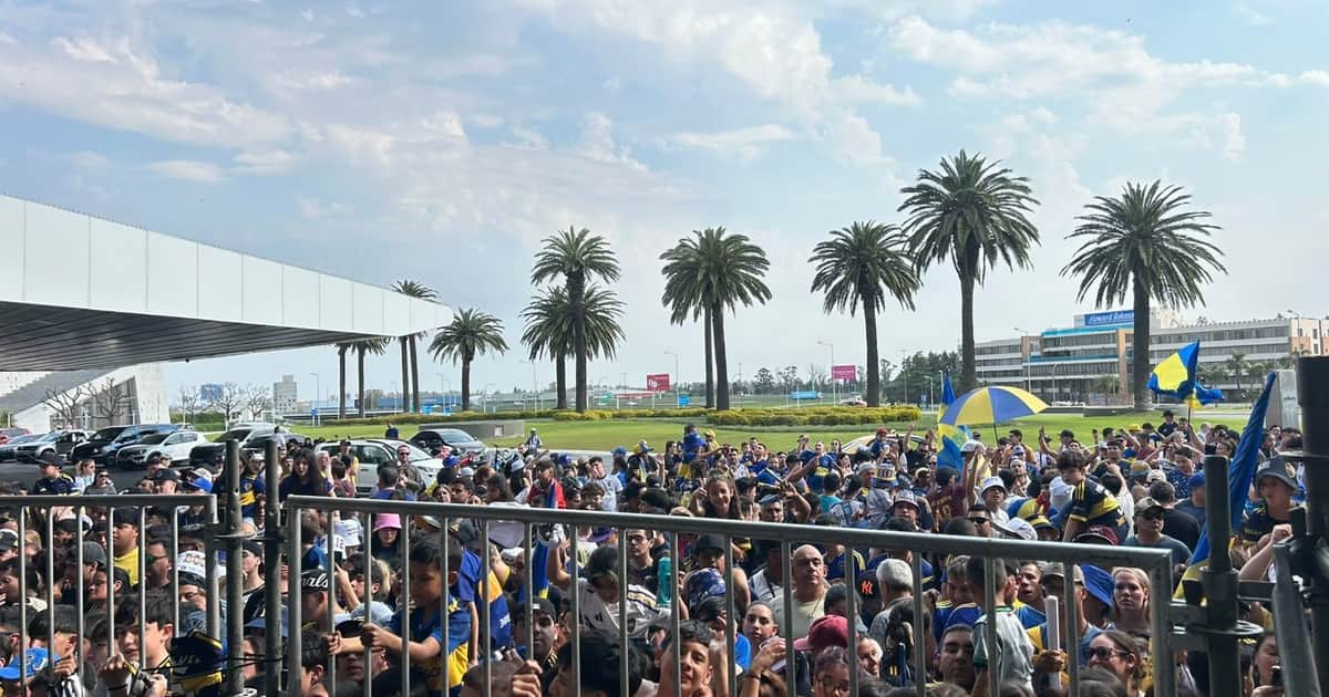 Una multitud espera por Boca en Rosario, la ciudad donde nació el ciclo Arruabarrena