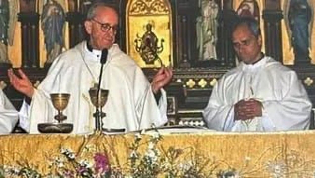 León XIV en la patria de Francisco