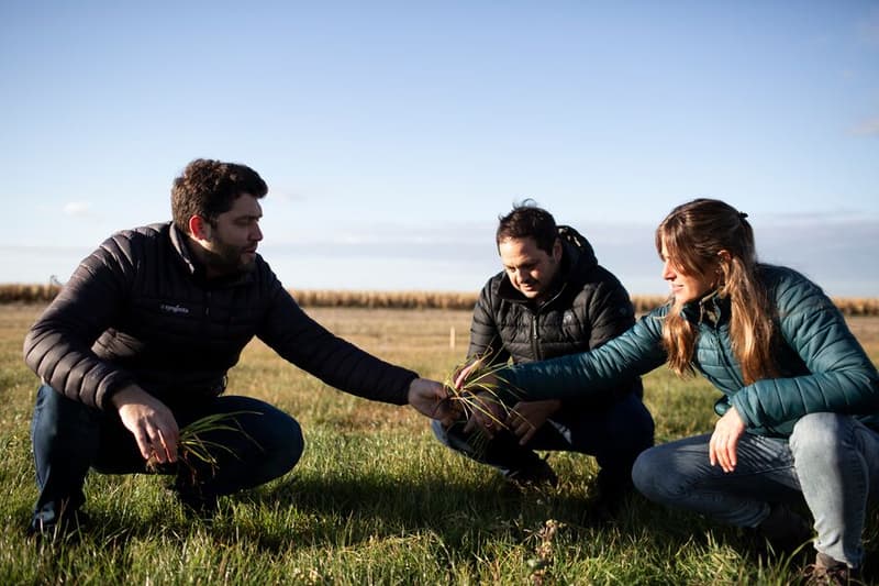 Los dilemas de la agronomía: Orgulloso de lucir una remera de Iron Maiden, el “Beto” Peralta se pregunta ¿por qué saber más no siempre alcanza para hacer las cosas mejor?