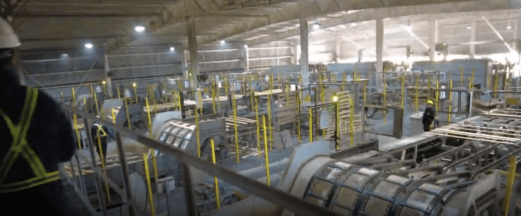 Acon Timber rompió 20 años de sequía inversora en el sector forestal con un aserradero futurista de 130 millones de dólares, pero ahora corre peligro la segunda fase del proyecto por el alto costo argentino