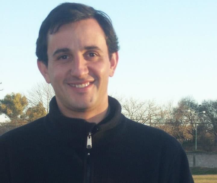 Rodrigo Aguilar, el sacerdote agrónomo que lleva el Evangelio a más de 80 mil personas por día, cuenta cómo sintió “el llamado” por qué no dejó atrás su amor por lo rural