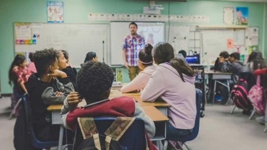 Los argentinos y el colegio secundario que no se puede terminar