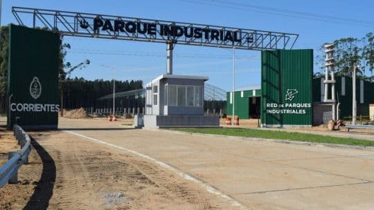 Corrientes impulsa parques industriales para sostener los puestos de trabajo