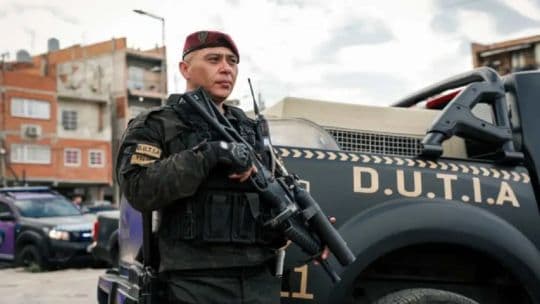 En RDI se habló sobre las denuncias de operativos policiales en los barrios populares: “Es como una tortura psicológica”