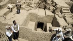 El extraordinario hallazgo de una antigua tumba casi intacta de la cultura chimú en Perú