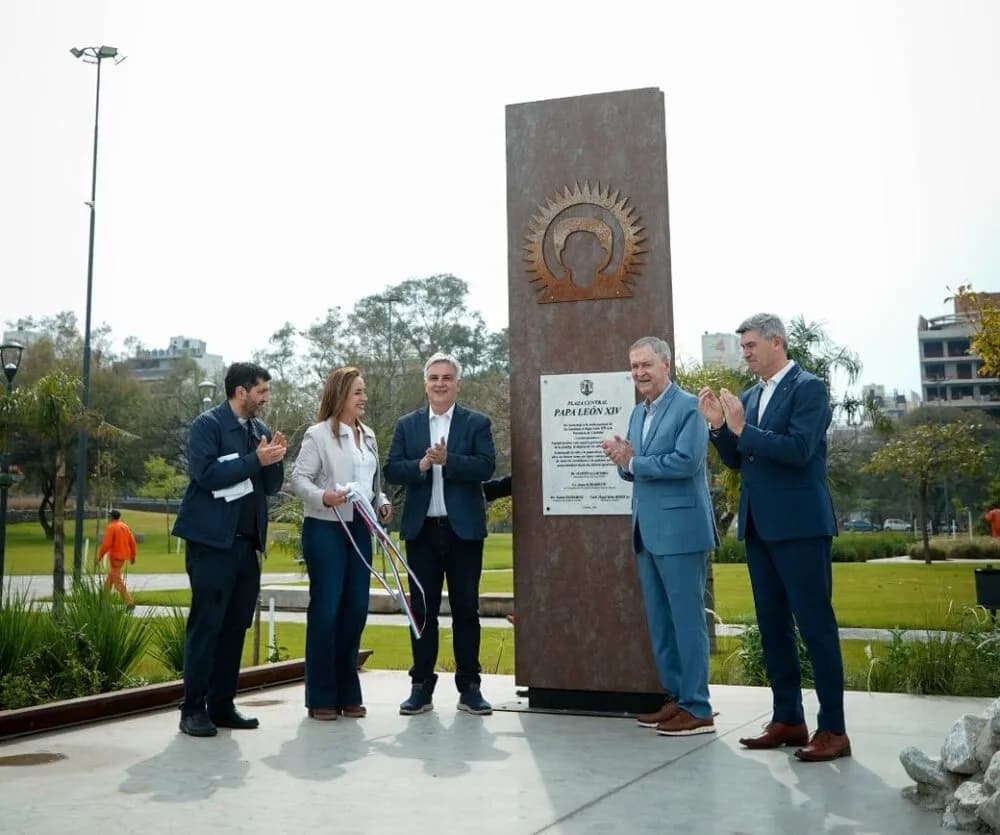 Llaryora y Schiaretti habilitaron el Parque “Papa León XIV” en la ciudad de Córdoba