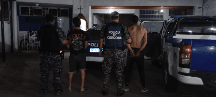 Policiales: resumen de procedimientos en Río Tercero: detenciones por violencia, agresión a la policía, riña y un prófugo capturado