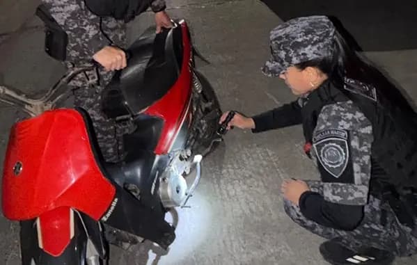 Robaron una moto en el Leonardo Favio y la recuperaron en barrio Ameghino