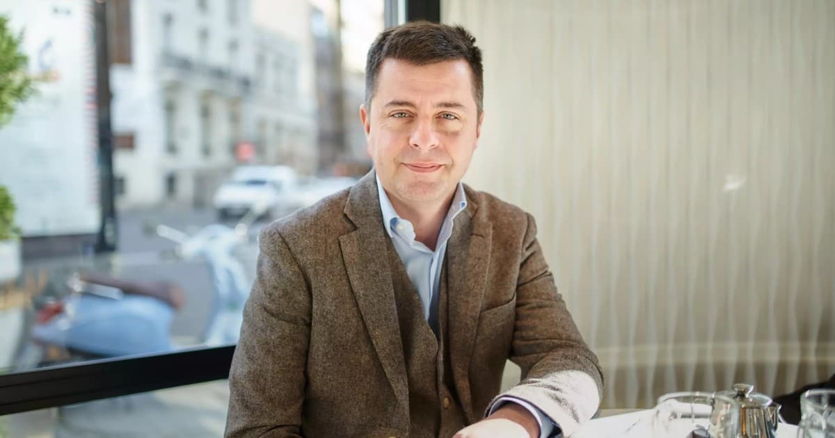 David Cerdá, filósofo y economista: “El amor merece la pena porque engrandece nuestras vidas”