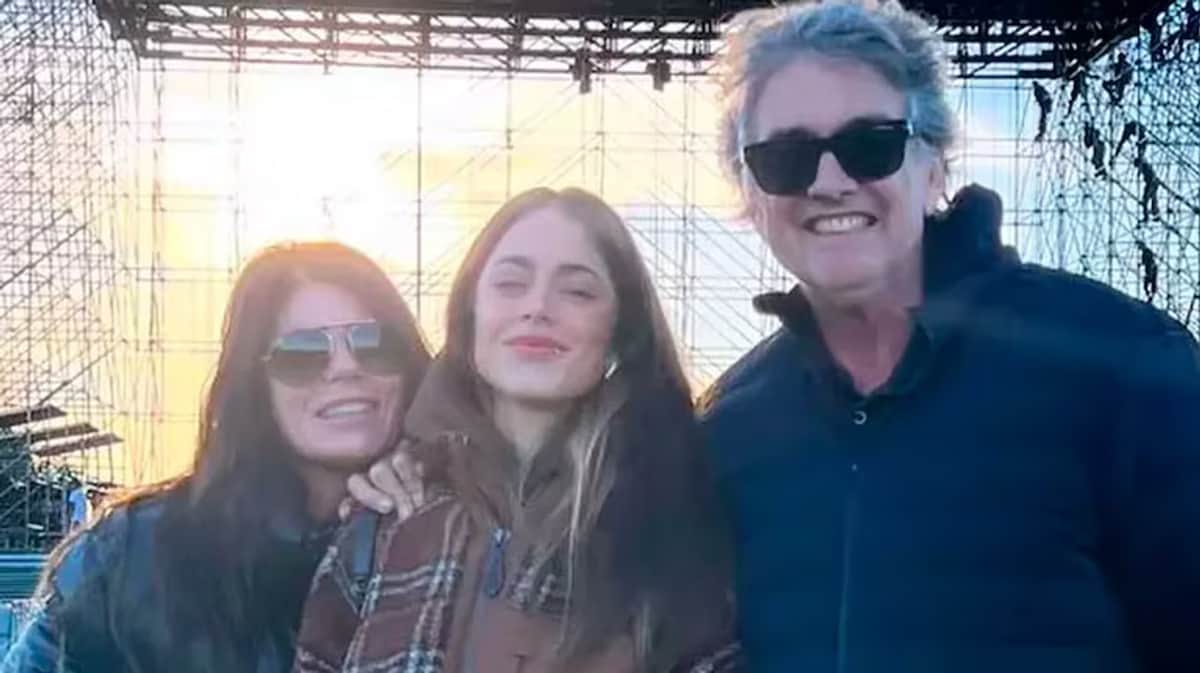 Aseguran que Tini Stoessel tiene a sus padres bloqueados