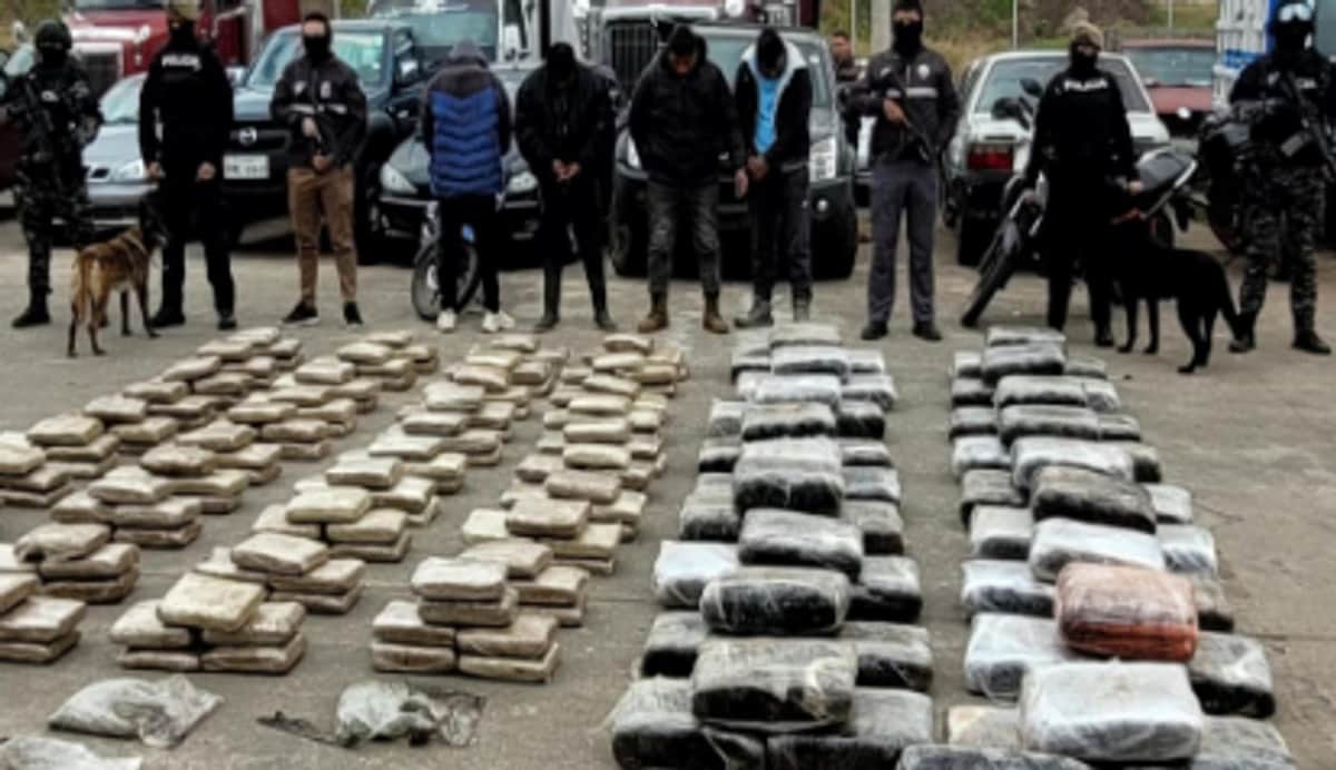 Ecuador incauta más de dos toneladas de cocaína con destino a Suecia