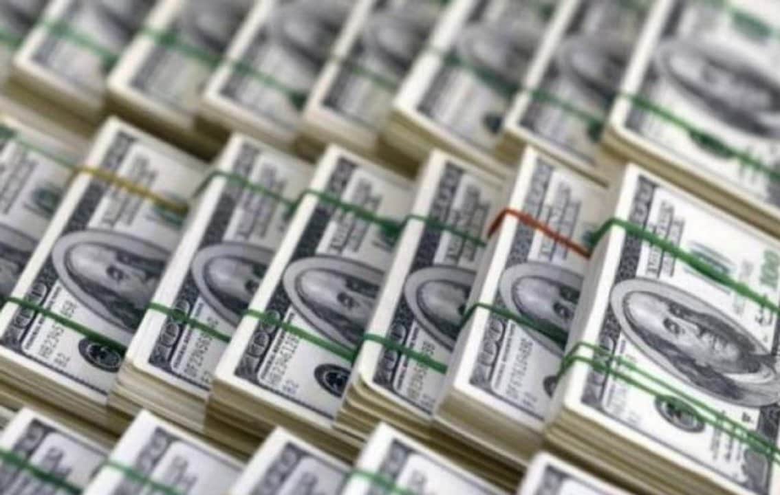 El dólar mayorista encadenó la cuarta caída consecutiva
