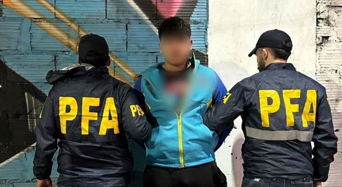 Detuvieron a un joven que estaba prófugo tras un intento de homicidio en Palermo