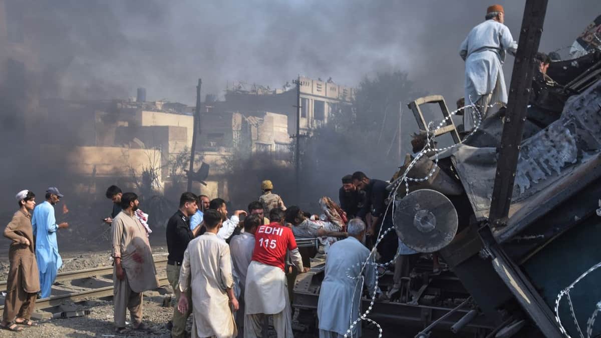 Atentado en Pakistán: al menos 21 muertos y más de 100 heridos