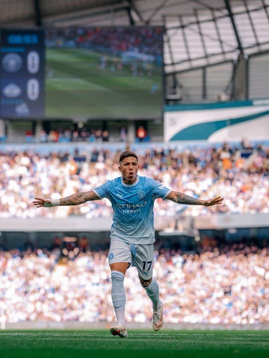 El golazo que Enzo Fernández marcó de tiro libre en la goleada del Manchester City
