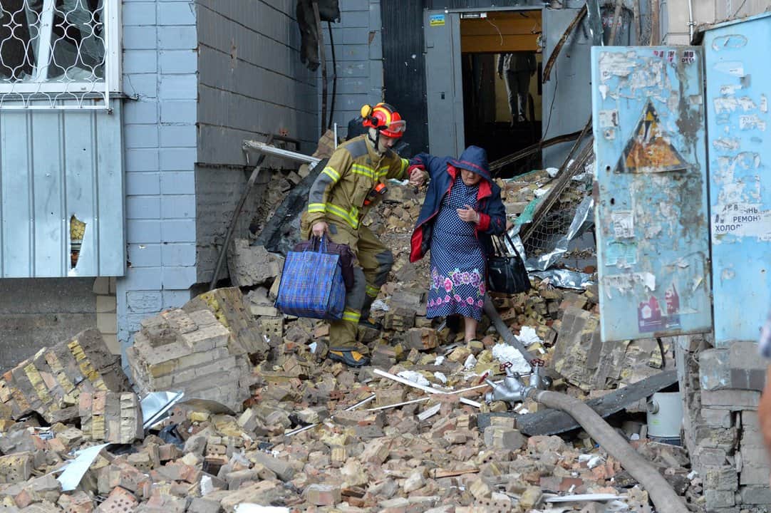 Cinco muertos en bombardeos cruzados entre Rusia y Ucrania
