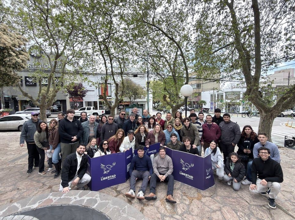 Pensando en 2027, La Libertad Avanza realizó una campaña de afiliación masiva en territorio bonaerense