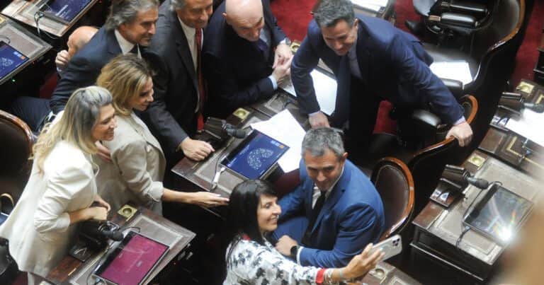 En una sesión fría y con discursos críticos, Martín Menem fue reelecto como presidente de Diputados