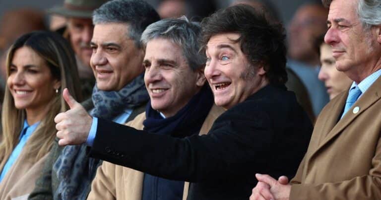 Javier Milei y sus medidas, EN VIVO: el plan del Gobierno es que se paguen como máximo de seis impuestos, según Luis Caputo