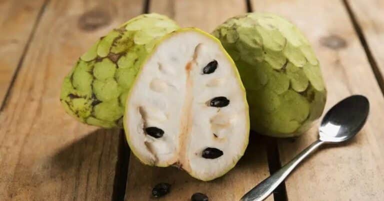 La fruta que ayuda a cuidar la salud del cerebro y retardar el envejecimiento