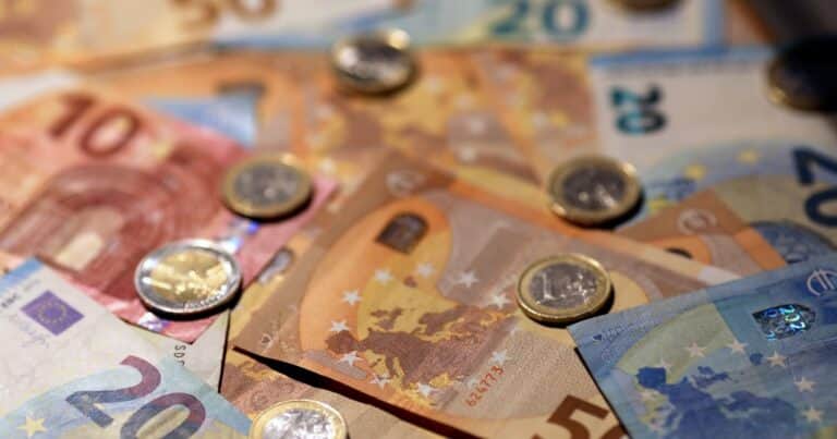 Euro hoy: a cuánto cotiza este lunes 24 de marzo