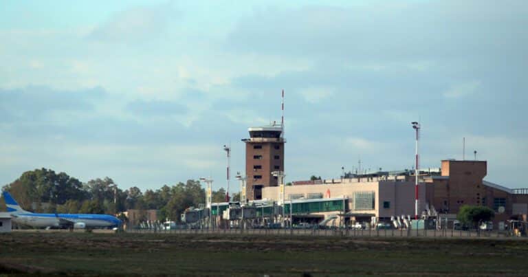Auge del turismo: invierten US$ 10 millones para ampliar un 40% la capacidad del aeropuerto de Mendoza