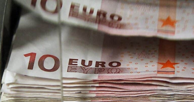 Euro hoy: a cuánto cotiza este lunes 14 de abril