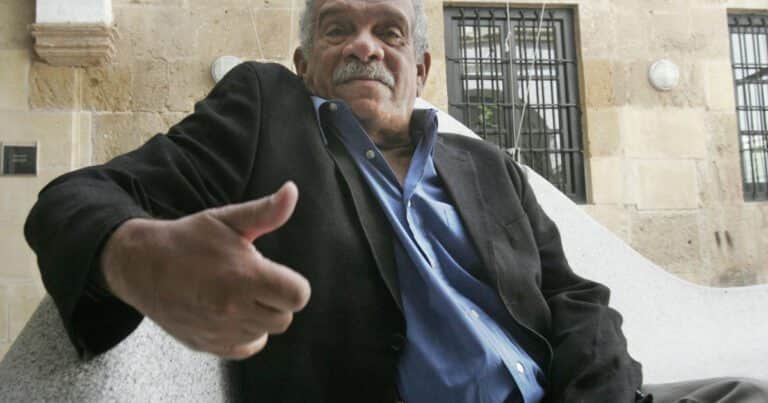 Derek Walcott: reeditan «Omeros», la obra maestra del Nobel de Literatura caribeño
