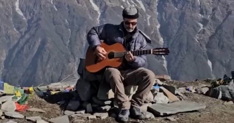 Tuvo un grave accidente en el Himalaya y sobrevivió 9 días solo y muy lastimado: «Comí insectos y tomé mi pis»