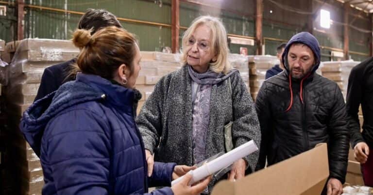 La Junta Electoral bonaerense resolvió que los afiches que estarán en las cabinas de votación lleven la cara de Espert