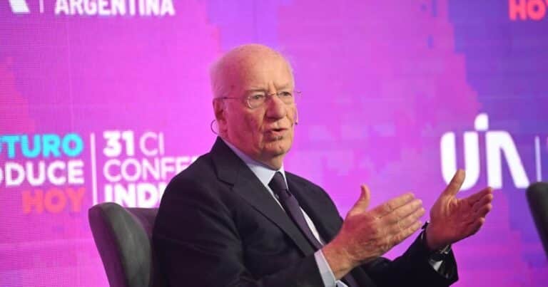 Techint dice que podría cerrar una planta industrial si pierde contra China una licitación para el GNL