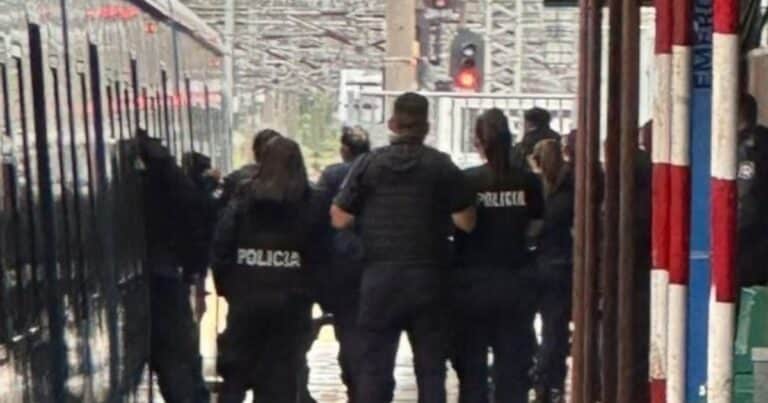 Un hombre tomó de rehén a una mujer en la estación Temperley