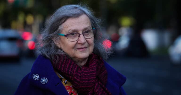 Clara Obligado presenta su nuevo libro: “El exilio no se termina nunca”