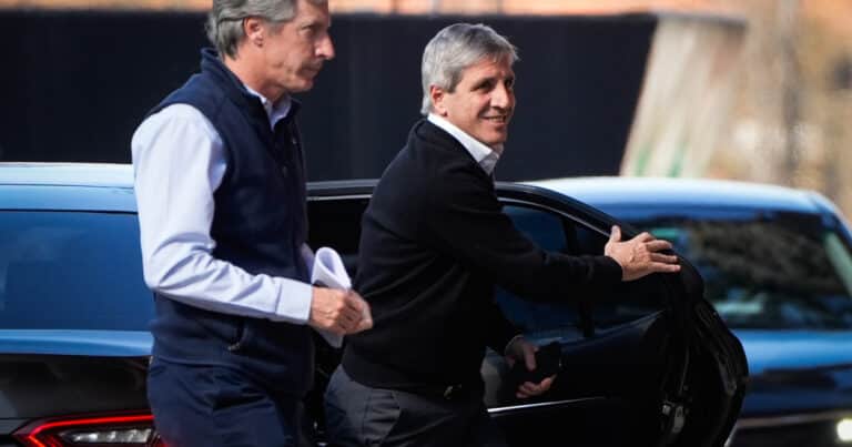 Alivio para familias endeudadas: los 14 proyectos de ley con 36 cuotas, quitas agresivas e impuestos a los bancos