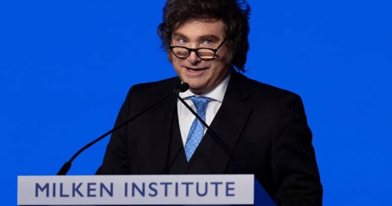 Una nueva encuesta midió a Javier Milei en dos balotajes para 2027: uno lo ganó por apenas 0,8%