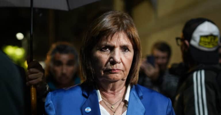Por qué Bullrich decidió ir a fondo contra Adorni: ninguneo, interna y las elecciones cada vez más cerca