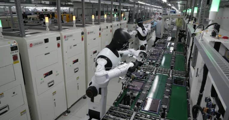 La robotización es imparable en China por la caída de la fuerza de trabajo