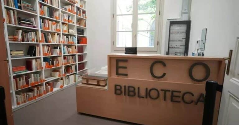 Abre la Biblioteca Umberto Eco con más de 32.000 libros de su colección personal