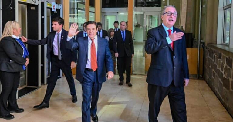 Misiones: el gobernador rompió con Rovira y se profundiza la fractura del oficialismo provincial