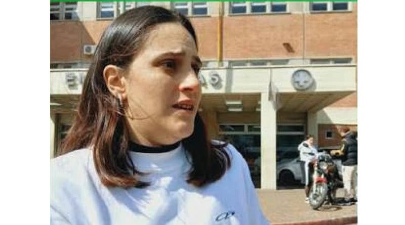 Villa Dolores: una mamá sacó a su hija de las mandíbulas del pitbullde la casa: «pensé que se moría»
