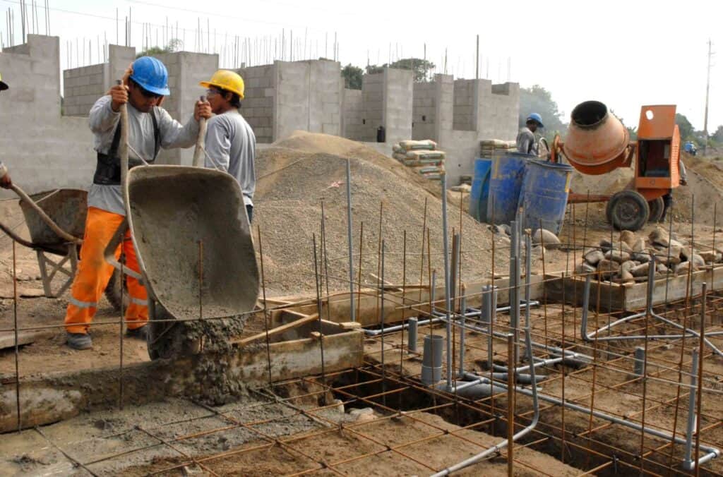 La construcción no levanta: los insumos acumularon su tercer mes consecutivo de caída