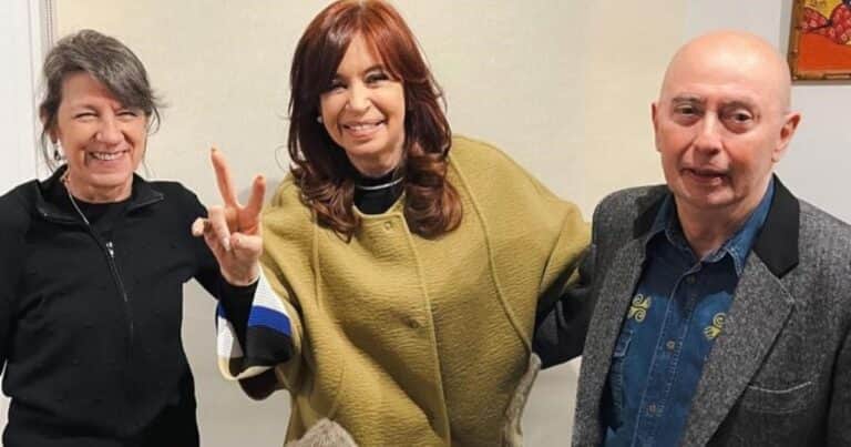 En la recta final para la elección bonaerense, Cristina Kirchner se subió a la campaña con sus dirigentes más cercanos
