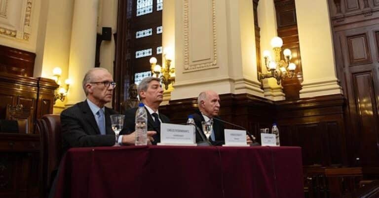 Con mucho apoyo, la Corte presentó su plan para eliminar la discrecionalidad den los concursos para elegir jueces