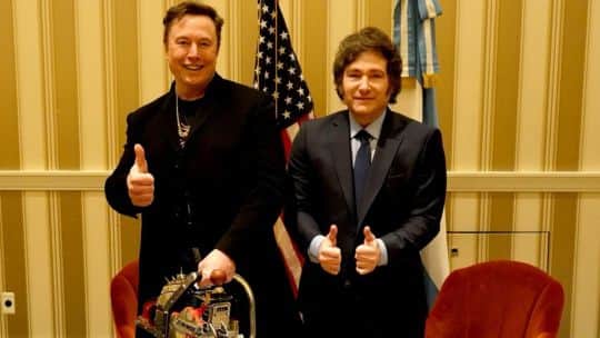 Elon Musk felicitó a Javier Milei por la baja de la inflación y el Presidente celebró el mensaje en redes