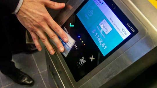 Viajar gratis: las promociones vigentes de billeteras digitales en septiembre