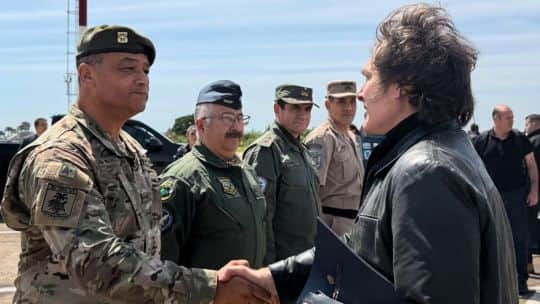 El Gobierno anunció aumentos para militares y fuerzas de seguridad: cuánto cobrará cada sector