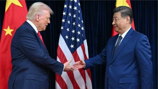 Los mercados miran a Trump y Xi: Petróleo en US$100, tasas altas y bolsas en tensión