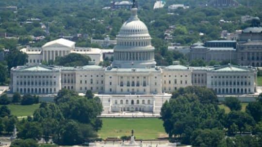 "Stable Genius Act": el proyecto de un congresista de EE.UU. para exigir exámenes médicos a los candidatos presidenciales