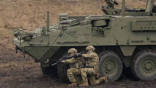 Sueldos de las Fuerzas Armadas y de Seguridad: las grillas de haberes y adicionales del personal civil para septiembre